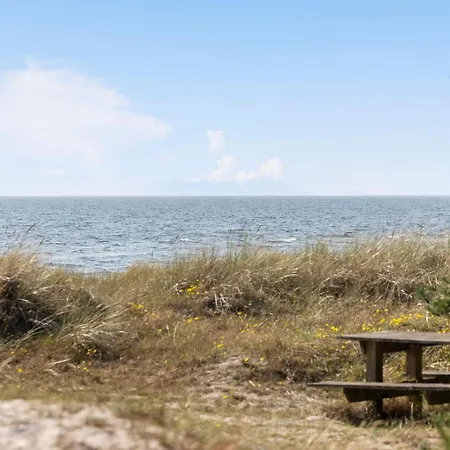 Dueodde Ferieby Сasa de vacaciones *