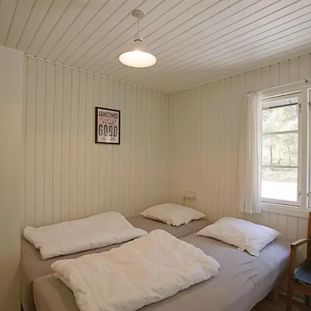 Holiday home Dueodde Ferieby Snogebaek